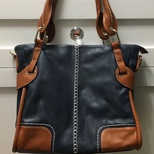 Roomy Navy Blue Tote w/Tan Accents